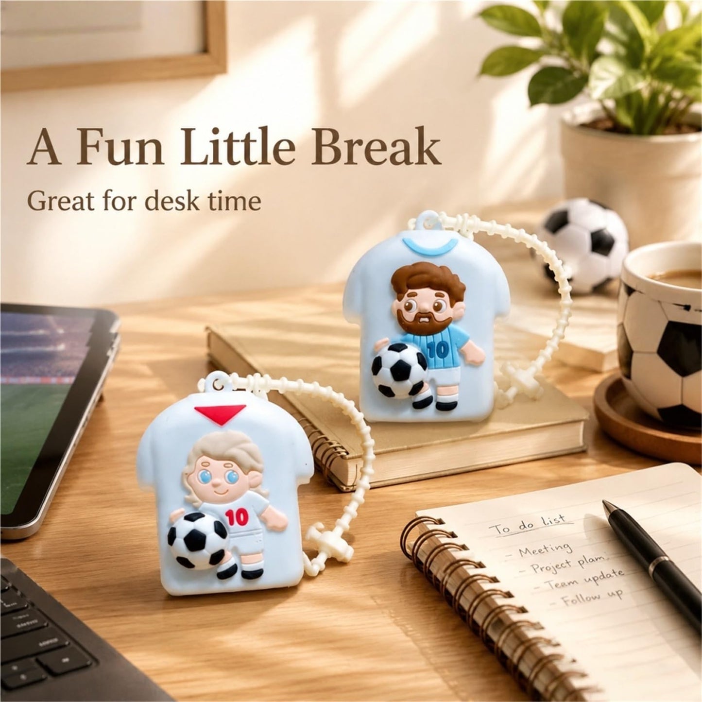 Pop-up squeeze toy keychain